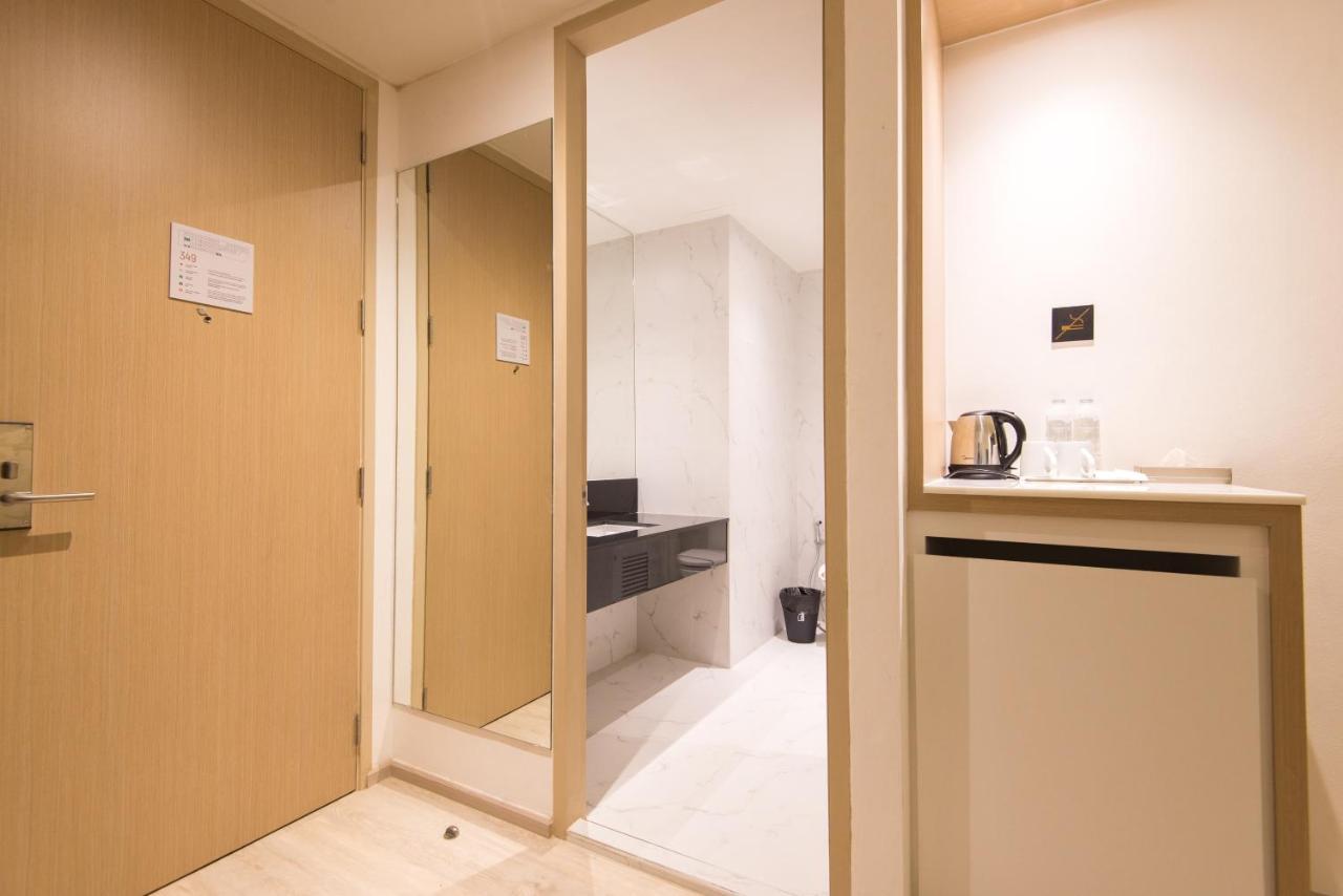 Madison Bangkok Hotel Экстерьер фото